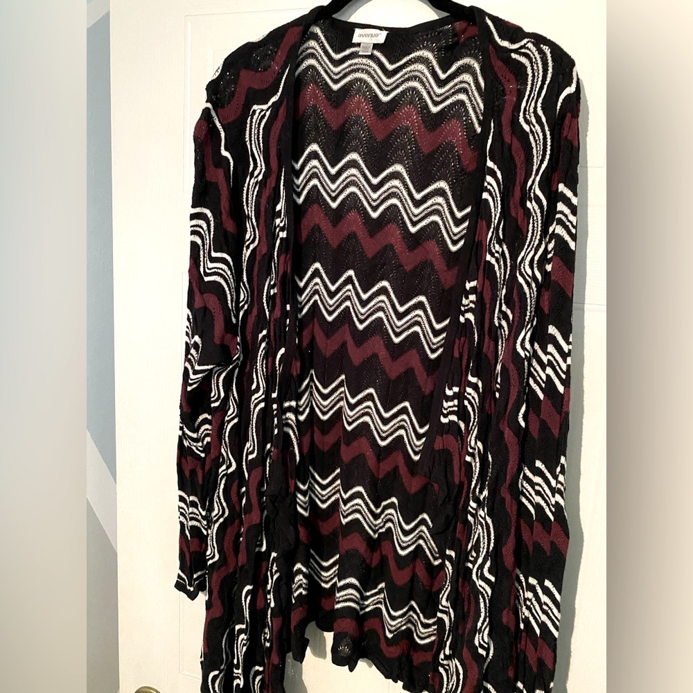 The Avenue Waterfall Cardigan Size 22/24